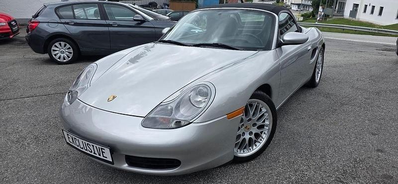 Silber Gebraucht 1999 Porsche Boxster Cabrio | 28.000 € - Bild 1/4