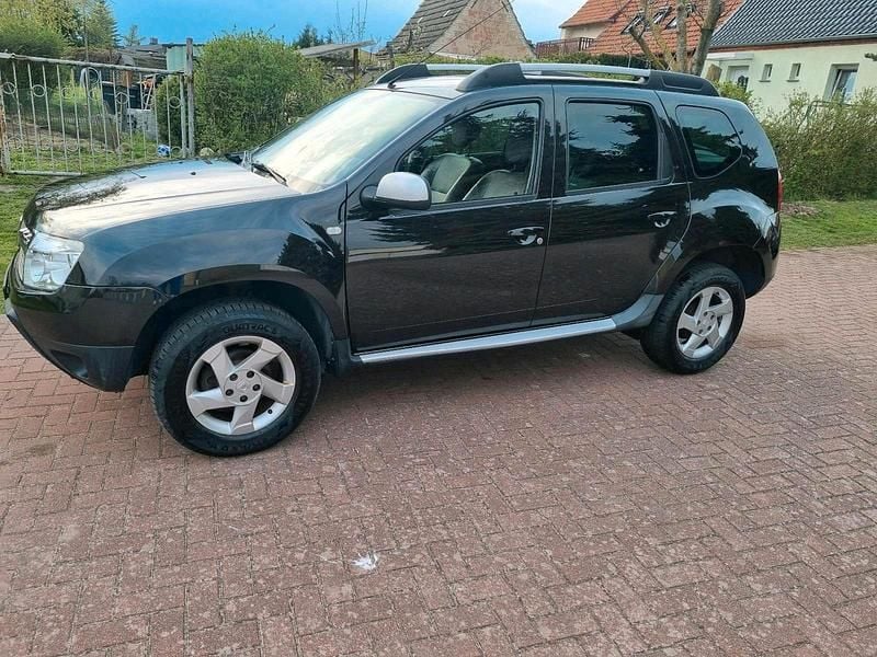 Gebraucht Dacia Duster 105 PS (77 kW) 2010 Schwarz SUV