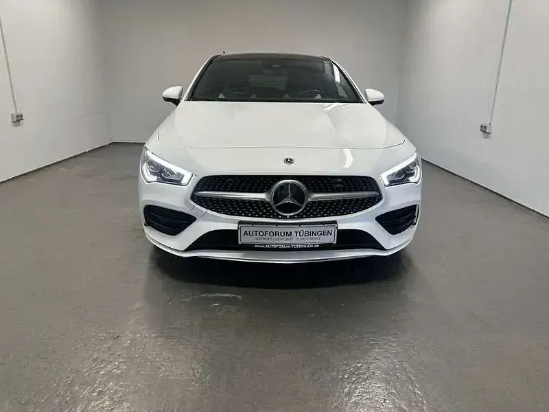 Gebraucht Mercedes CLA200 AMG line 150 PS (110 kW) 2022 Polarweiss Kombi
