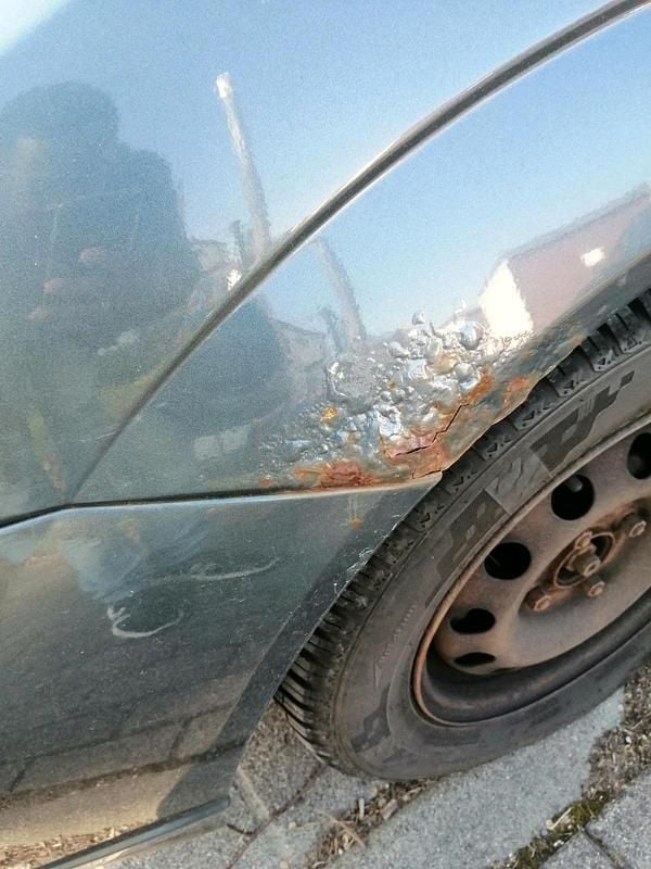 Gebraucht Ford Focus 101 PS (74 kW) 2004 Grau Kombi