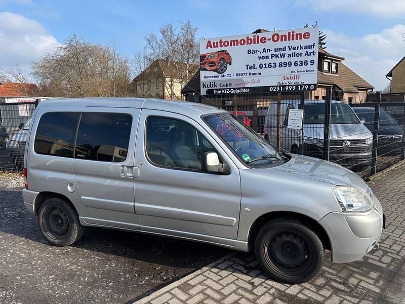 Gebraucht Citroën Berlingo 90 PS (66 kW) 2007 Silber Van / Kleinbus