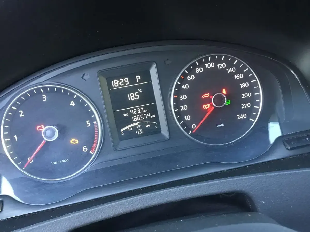 Gebraucht VW California Beach 140 PS (102 kW) 2014 Schwarz Van