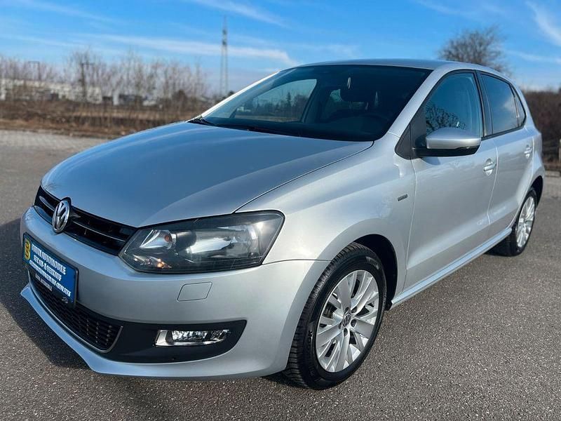 Gebraucht VW Polo Life 69 PS (50 kW) 2013 Silber Kleinwagen