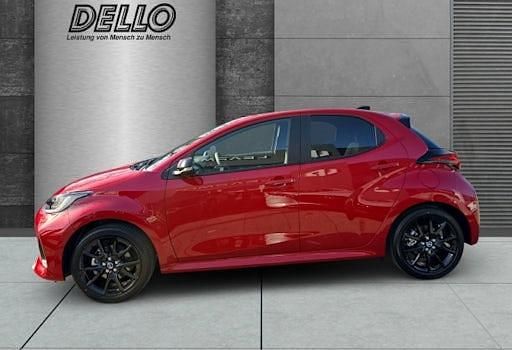 Neu Mazda 2 Homura-Line 116 PS (85 kW) 2026 Rot Limousine