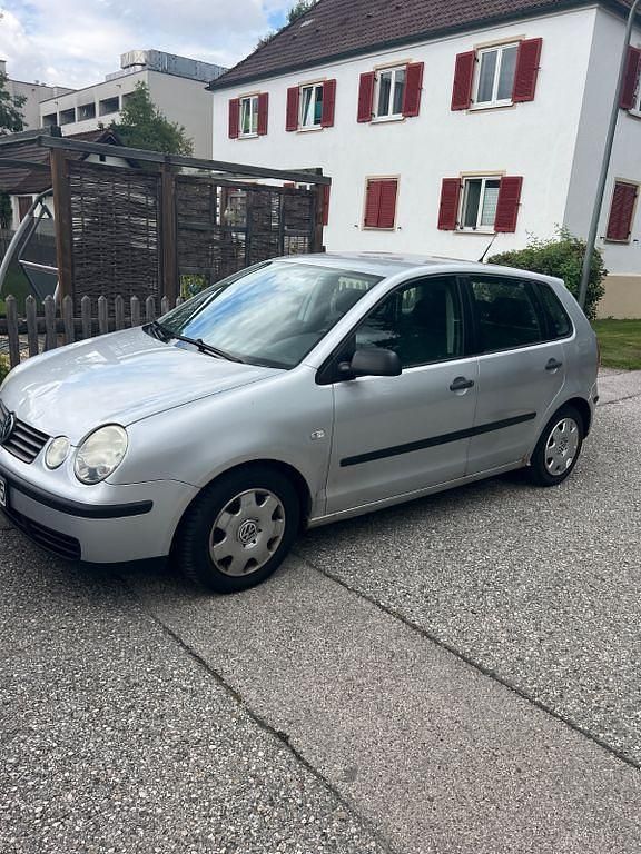 Silber Gebraucht 2000 VW Polo Basis Kombi | 999 € (Fairer Preis) - Bild 1/2