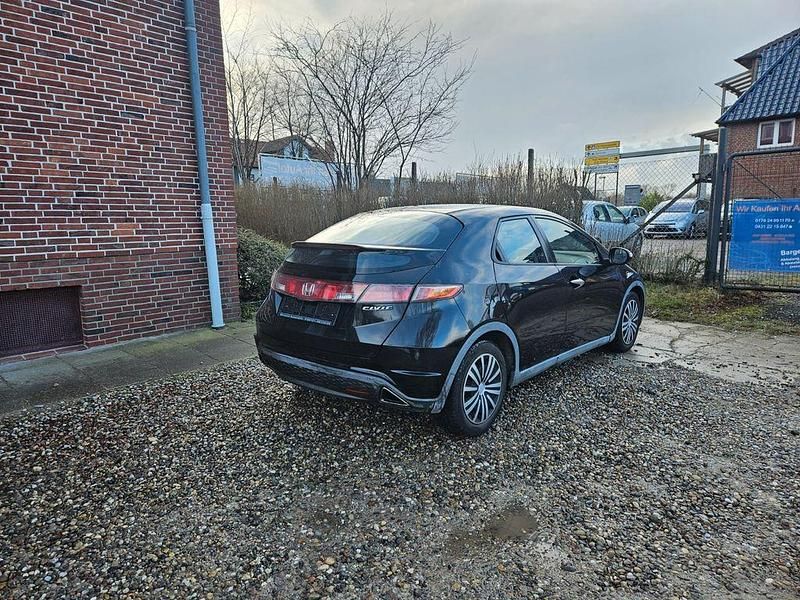 Gebraucht Honda Civic 140 PS (102 kW) 2006 Schwarz Limousine