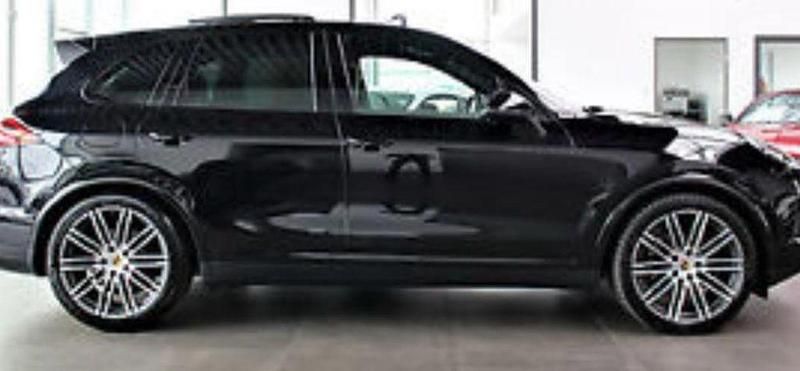 Gebraucht Porsche Cayenne 262 PS (192 kW) 2014 Schwarz SUV