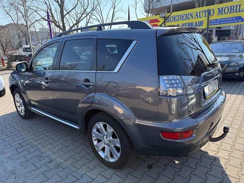 Gebraucht Mitsubishi Outlander Instyle 156 PS (114 kW) 2012 Grau SUV