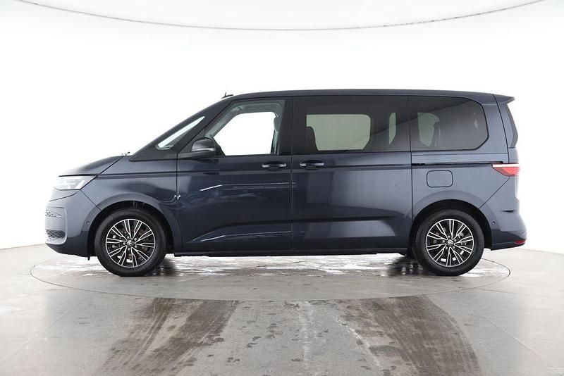 Neu VW Multivan 245 PS (180 kW) 2025 Starlight blue Van