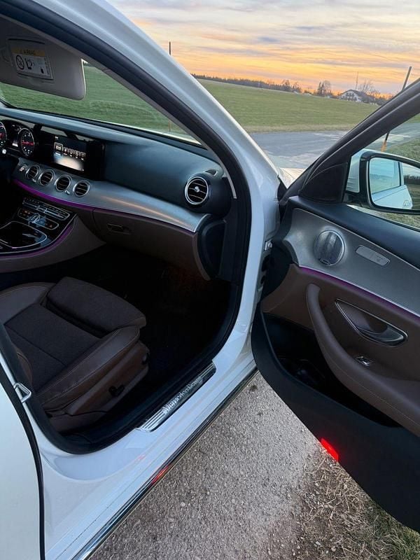 Gebraucht Mercedes E220 Avantgarde 194 PS (142 kW) 2017 Weiß Kombi