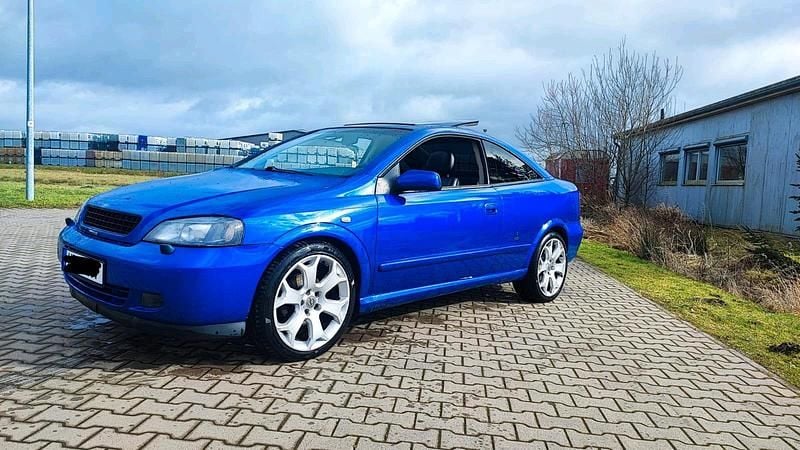 Gebraucht Opel Astra 147 PS (108 kW) 2003 Blau Coupé