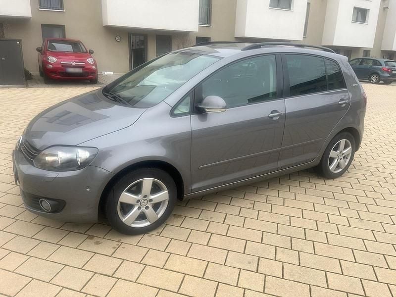 Gebraucht VW Golf VI 105 PS (77 kW) 2010 Grau Kleinwagen