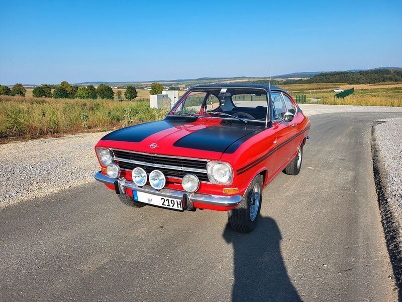 Rot Gebraucht 1971 Opel Kadett Coupé | 14.800 € - Bild 1/4
