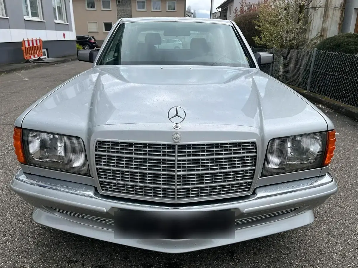 Gebraucht Mercedes S280 AMG line 185 PS (136 kW) 1980 Silber Limousine