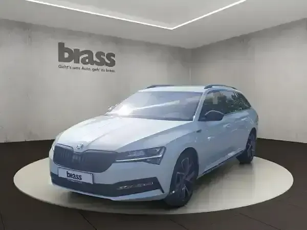 Gebraucht Skoda Superb SportLine 200 PS (147 kW) 2023 Kombi