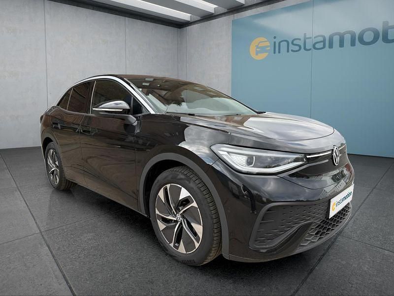 Schwarz Gebraucht 2025 VW ID.5 Pro SUV | 43.899 € (Superpreis) - Bild 1/4