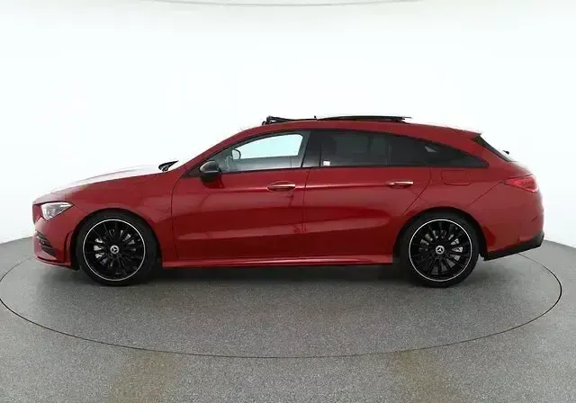 Gebraucht Mercedes CLA250 AMG line 224 PS (164 kW) 2021 Rot Coupé