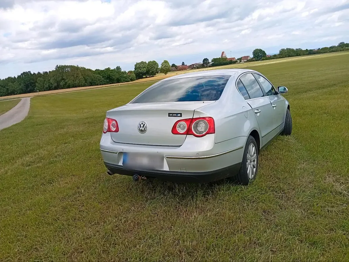 Gebraucht VW Passat 115 PS (84 kW) 2007 Limousine