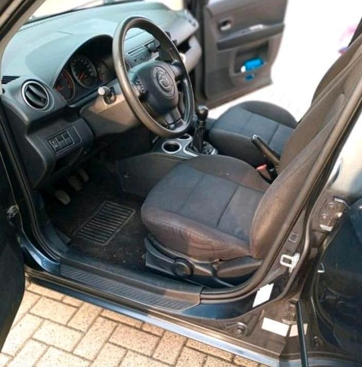 Gebraucht Mazda 2 55 PS (40 kW) 2006 Grau Kleinwagen