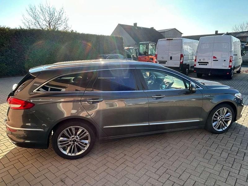 Gebraucht Ford Mondeo Vignale 190 PS (139 kW) 2019 Magnetic Kombi