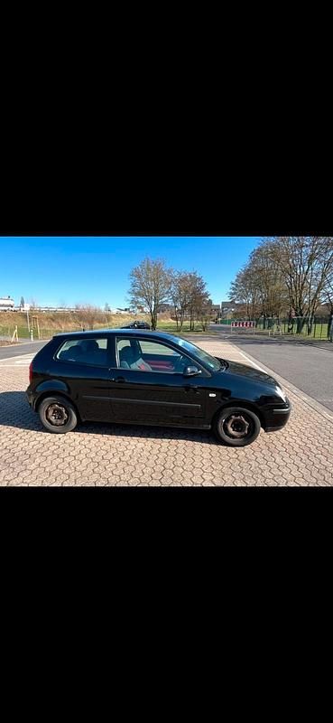 Gebraucht VW Polo Trendline 64 PS (47 kW) 2002 Schwarz Kleinwagen