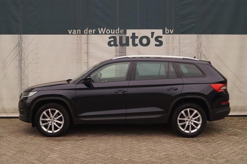 Schwarz Gebraucht 2020 Skoda Kodiaq Business Line SUV | 20.645 € (Fairer Preis) - Bild 1/4