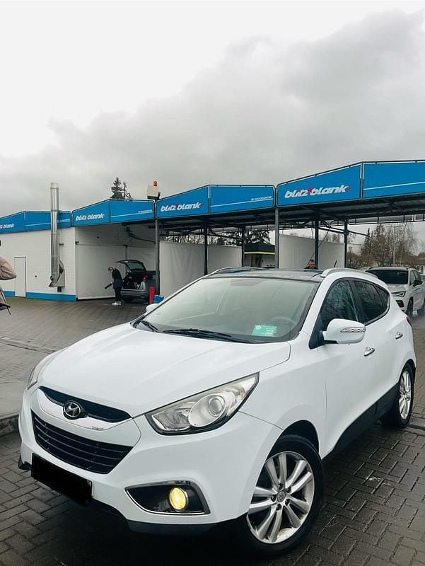 Weiß Gebraucht 2010 Hyundai ix35 SUV | 8.000 € (Fairer Preis) - Bild 1/4