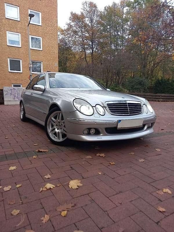 Gebraucht Mercedes 320 224 PS (164 kW) 2006 Grau Limousine