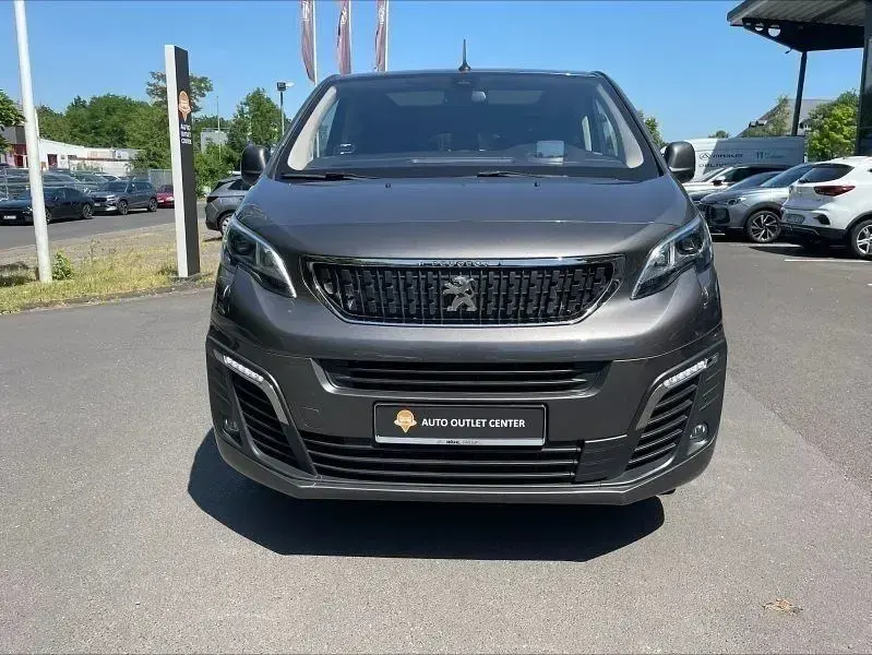 Gebraucht Peugeot Traveller Allure 177 PS (130 kW) 2020 Grau Van / Kleinbus
