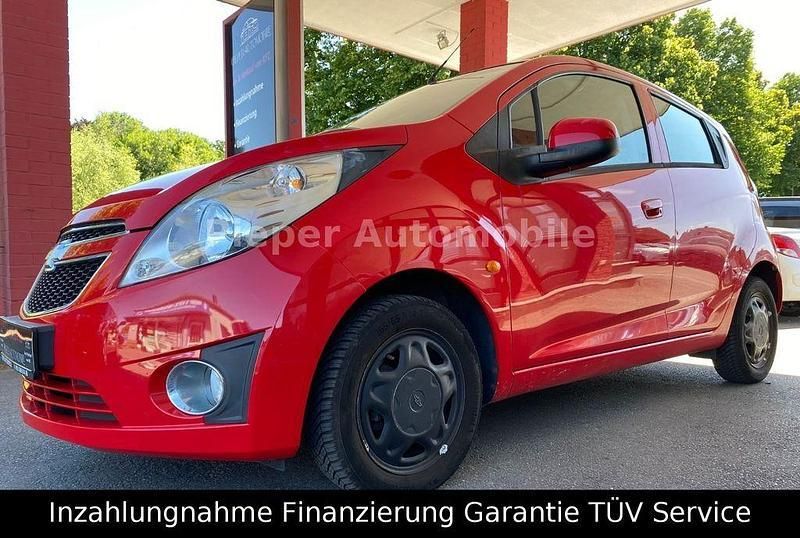 Rot Gebraucht 2010 Chevrolet Spark LS Kleinwagen | 3.490 € (Etwas zu teuer) - Bild 1/4