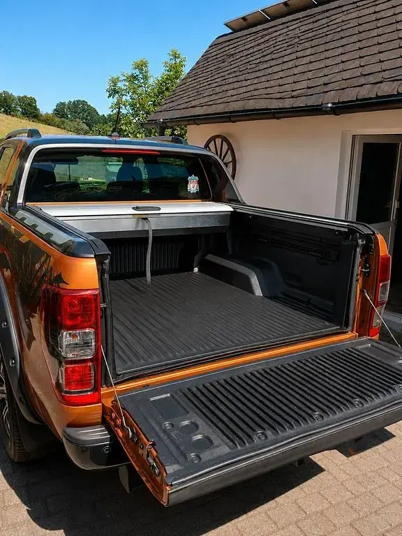 Gebraucht Ford Ranger 212 PS (155 kW) 2019 Orange Pickup