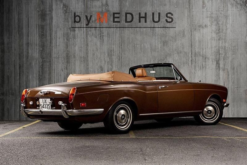 Braun Gebraucht 1973 Rolls Royce Corniche Cabrio | 49.000 € - Bild 1/4