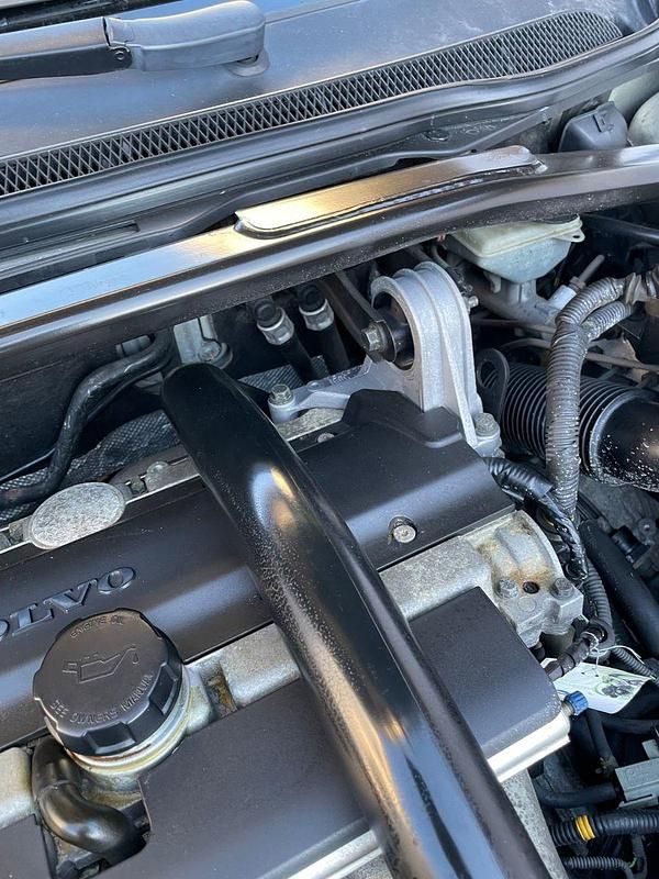 Gebraucht Volvo XC70 Ocean Race 200 PS (147 kW) 2001 Silber Kombi