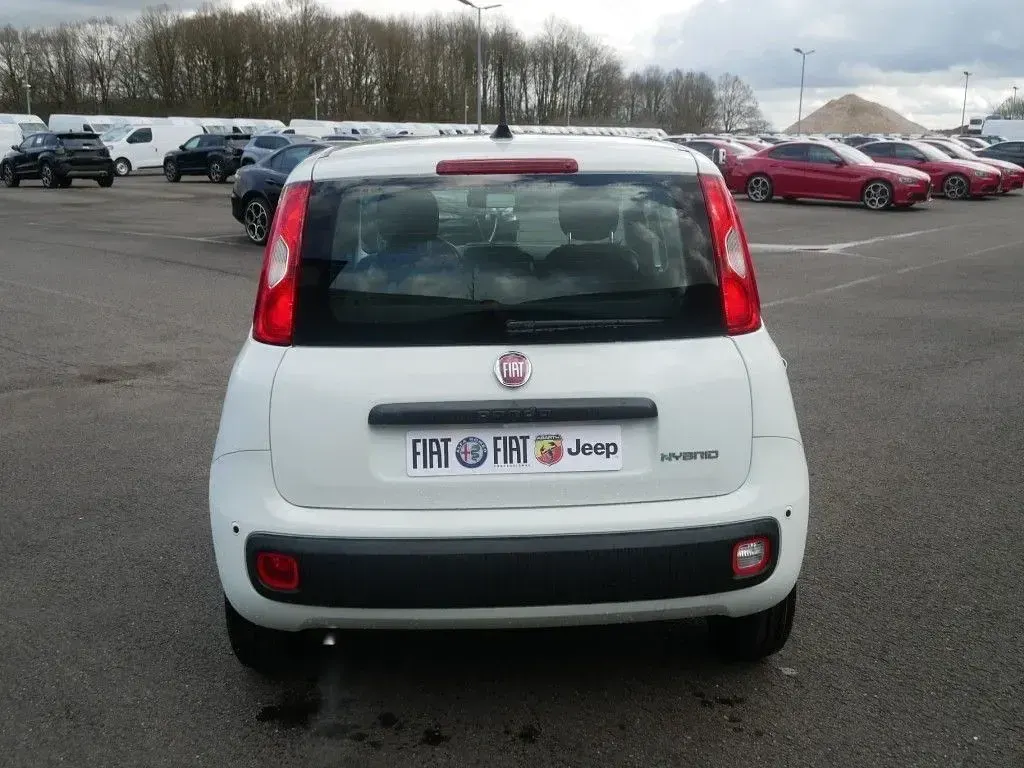 Neu Fiat Panda Icon 65 PS (47 kW) 2026 Schwarz Kleinwagen