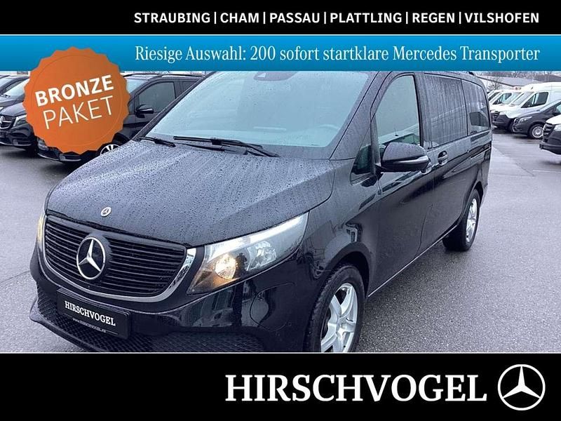 Gebraucht Mercedes EQV300 150 kW (204 PS) 2022 Obsidianschwarz metallic Van / Kleinbus
