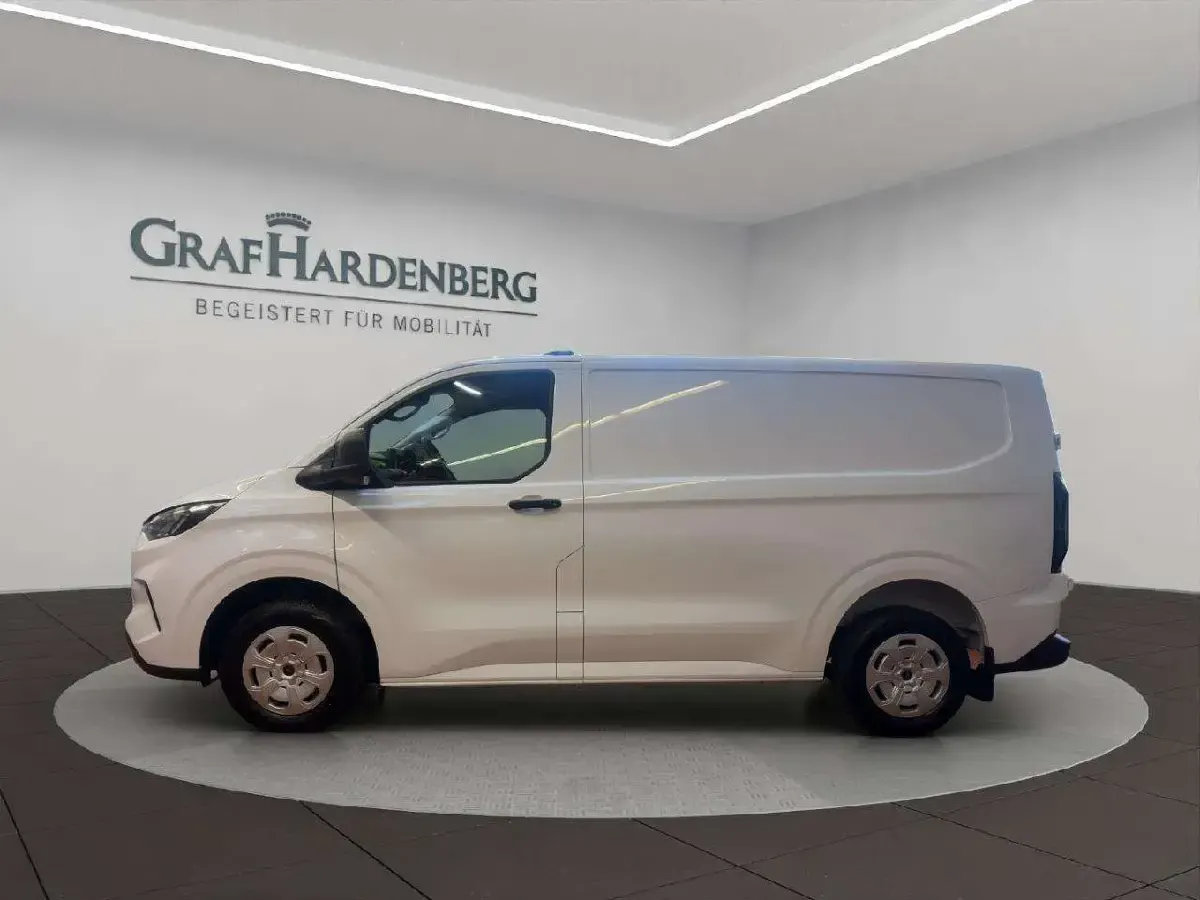 Neu Ford Transit Custom Trend 136 PS (100 kW) 2026 Frostweiß Van / Kleinbus
