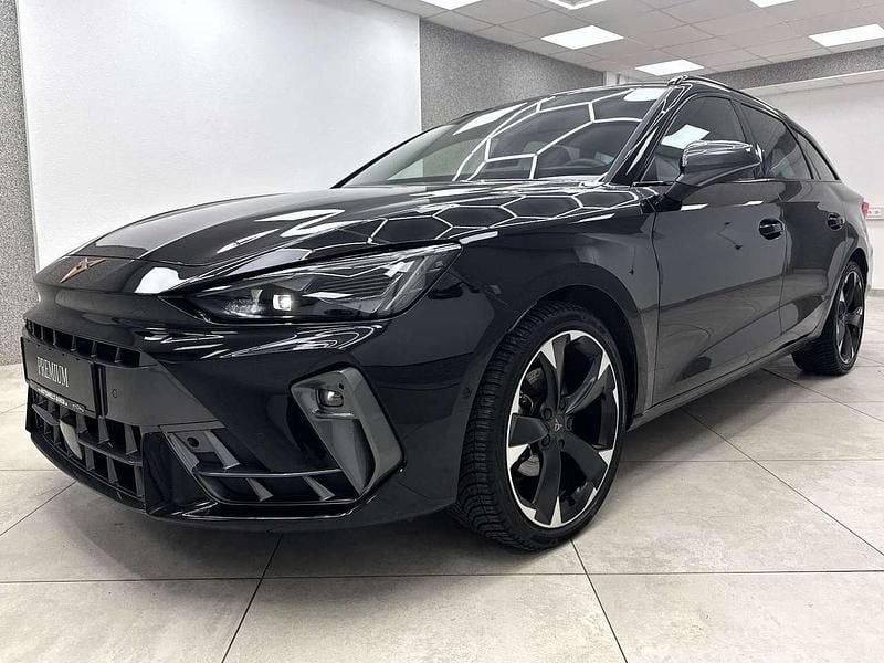Usata Cupra Leon 150 CV (110 kW) 2024 Nero Station wagon