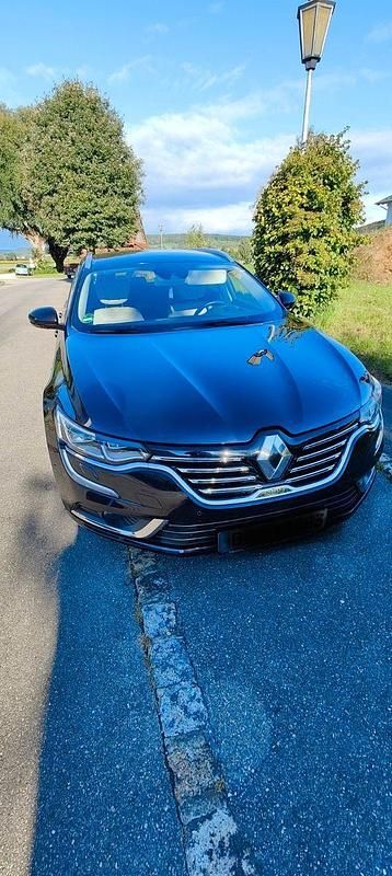 Gebraucht Renault Talisman Initiale Paris 160 PS (117 kW) 2016 Violet Kombi