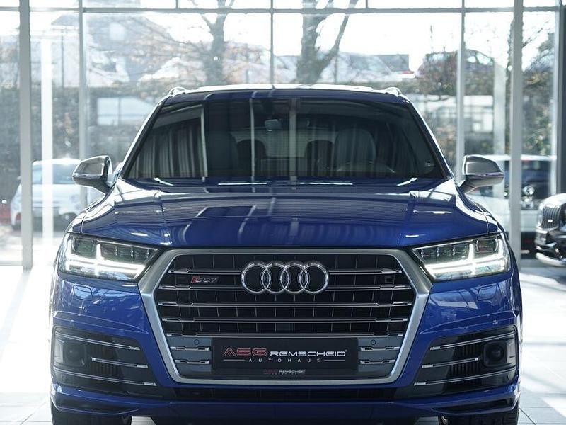 Gebraucht Audi SQ7 Ambiente 436 PS (320 kW) 2018 Blau SUV
