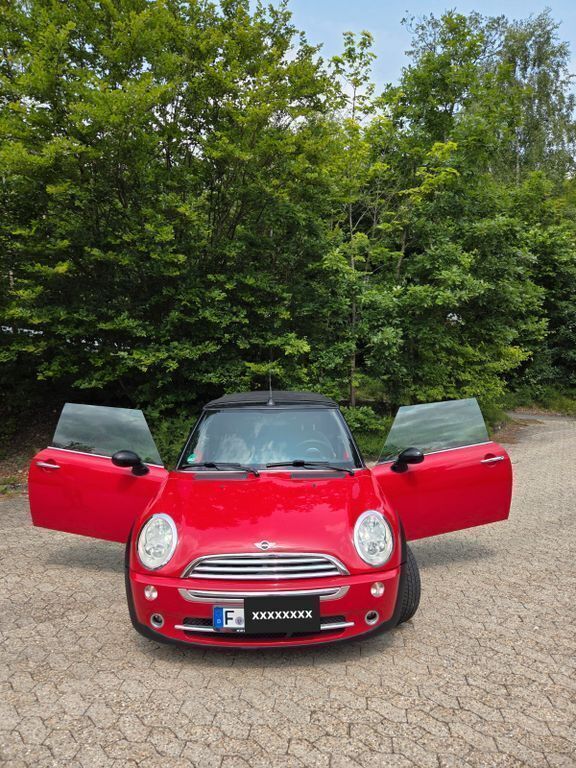 Schwarz Gebraucht 2005 Mini One Cabriolet Cabrio | 2.000 € (Guter Preis) - Bild 1/4