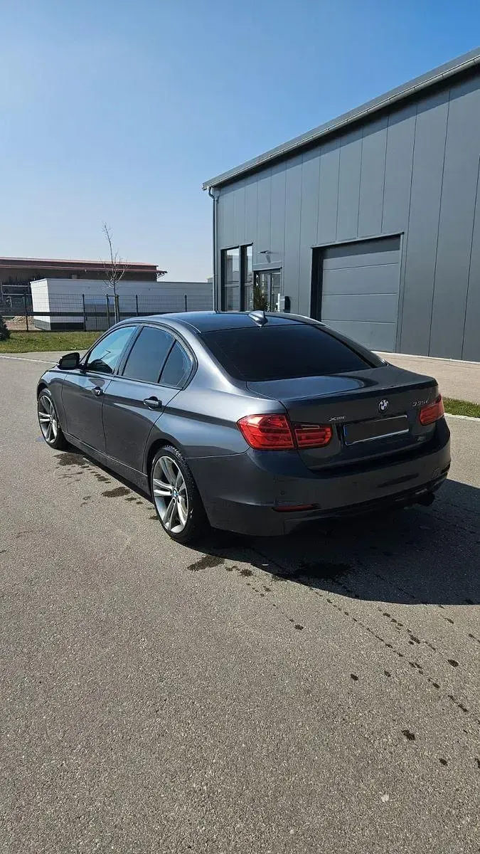 Gebraucht BMW 335 Sport Line 306 PS (225 kW) 2013 Limousine