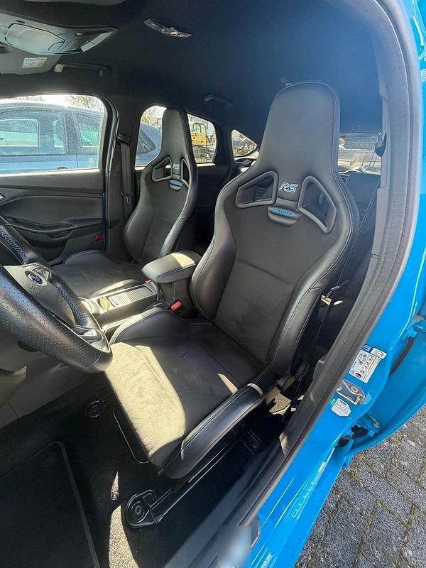 Gebraucht Ford Focus RS 349 PS (256 kW) 2017 Blau Coupé