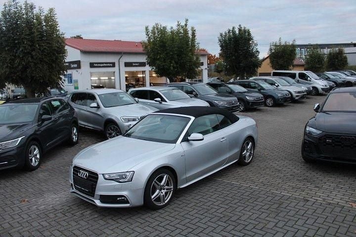 Eissilber Gebraucht 2012 Audi A5 Cabriolet S-Line Cabrio | 11.800 € (Etwas zu teuer) - Bild 1/4
