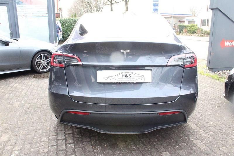 Gebraucht Tesla Model Y RWD 255 kW (347 PS) 2023 Schwarz SUV