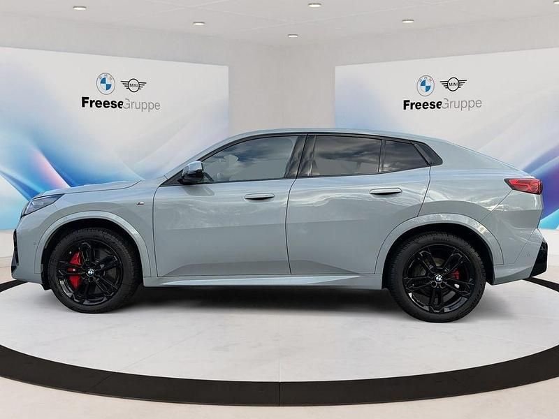 Neu BMW X2 Performance 156 PS (114 kW) 2025 M brooklyn grau metallic SUV