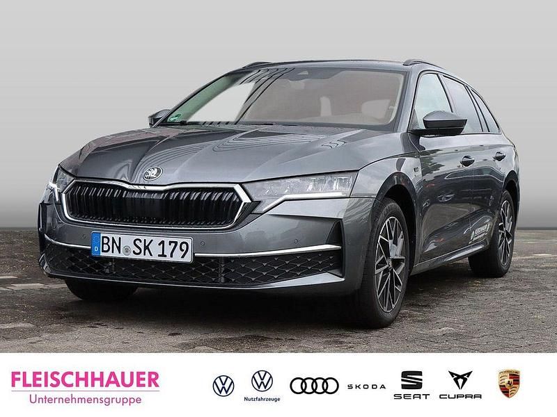 Grau Gebraucht 2024 Skoda Octavia Tour Kombi | 36.490 € (Fairer Preis) - Bild 1/4