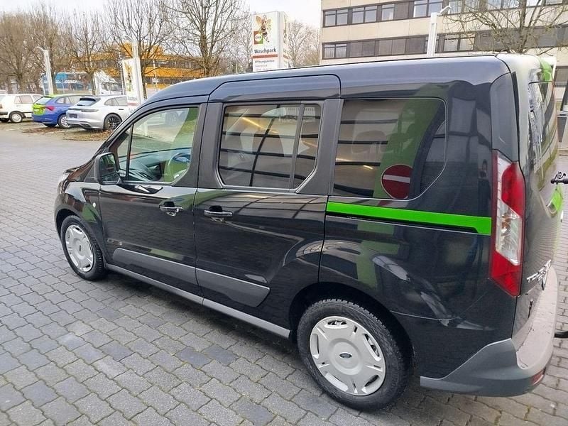Schwarz Gebraucht 2016 Ford Tourneo Connect Trend Van / Kleinbus | 11.500 € (Guter Preis) - Bild 1/4