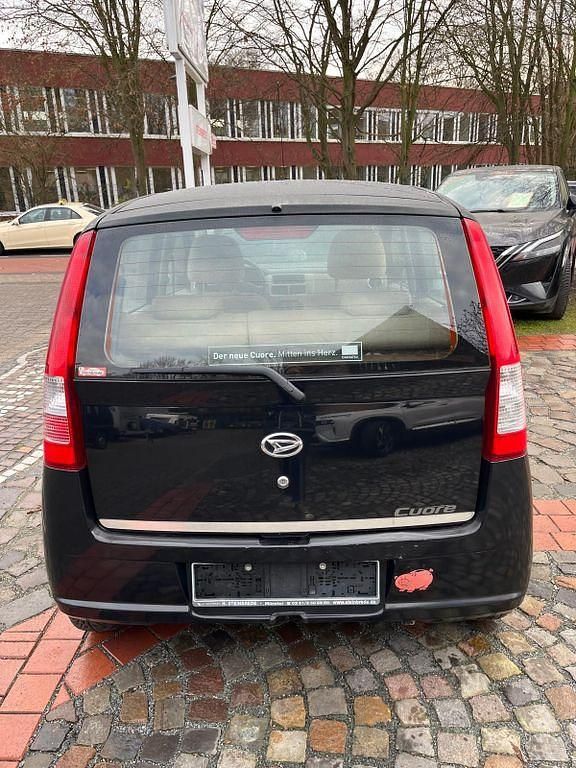 Gebraucht Daihatsu Cuore Plus 58 PS (42 kW) 2005 Schwarz Kleinwagen