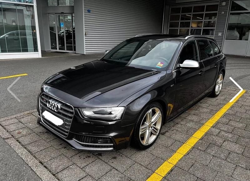 Gebraucht Audi S4 Performance 333 PS (244 kW) 2012 Schwarz Kombi