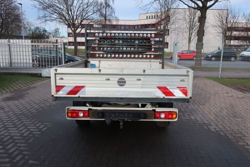 Gebraucht VW T5 102 PS (75 kW) 2011 Weiß Van